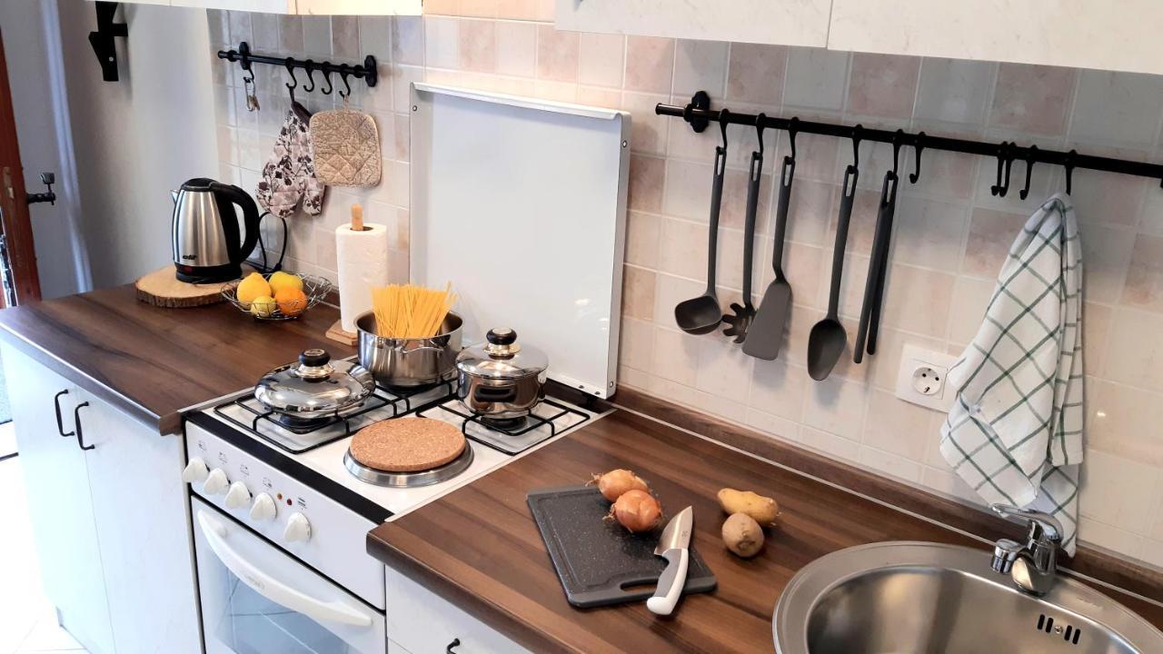 Apartments Nadia Sokolic Nerezine Eksteriør billede