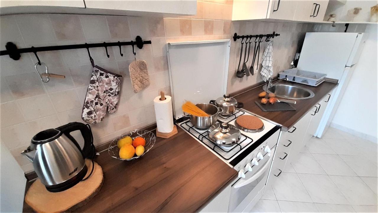 Apartments Nadia Sokolic Nerezine Eksteriør billede